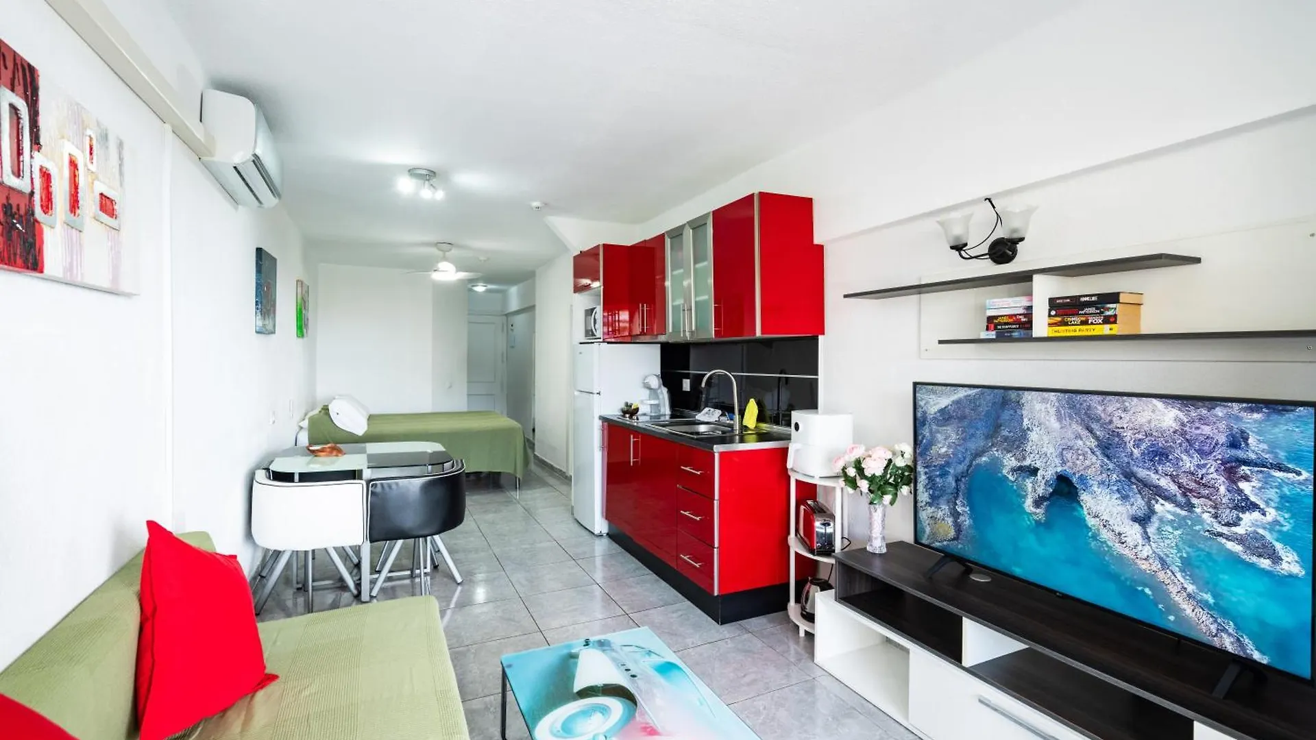 Contactos de Cosy Studio In The Heart Of Adeje